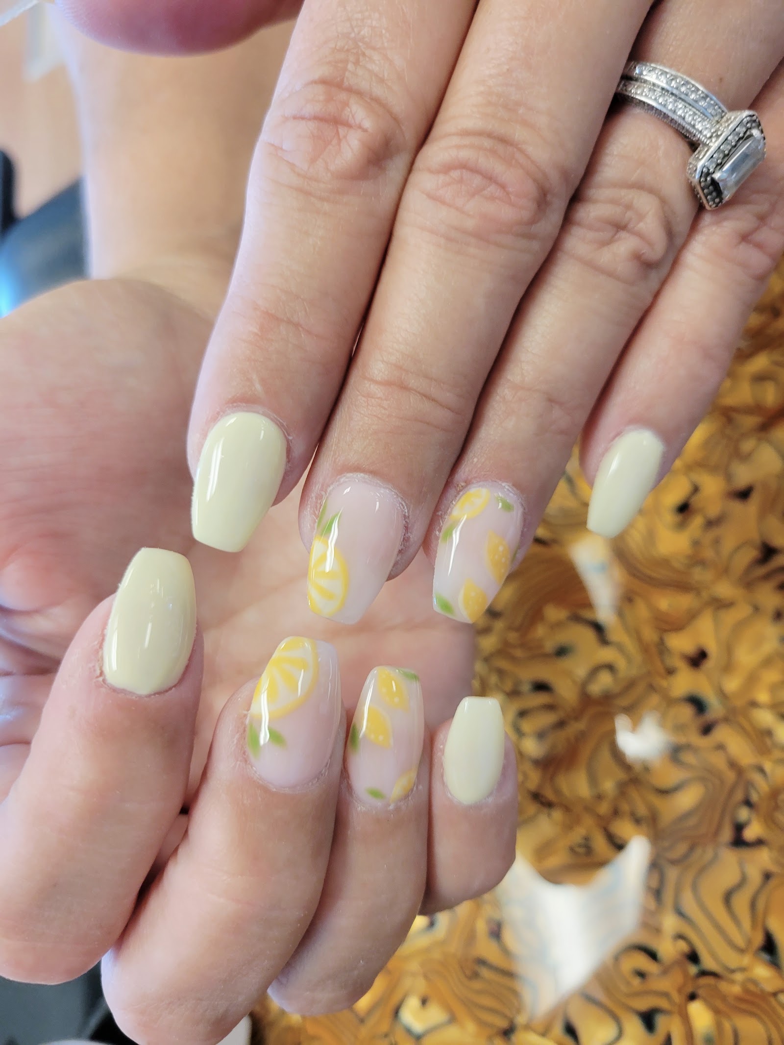 Le'v Nails Salon & Spa nail photo 7